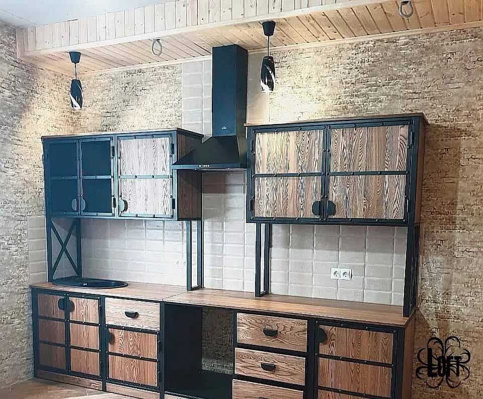 Кухня стиль лофт из металла Кухня в стиле лофт из натурального дерева и металла - идеальное решение для совр