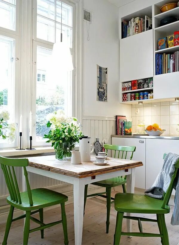 Кухня стол у окна фото дизайн 60 Chic Scandinavian kitchen designs for enjoyable cooking Modern dining room, H
