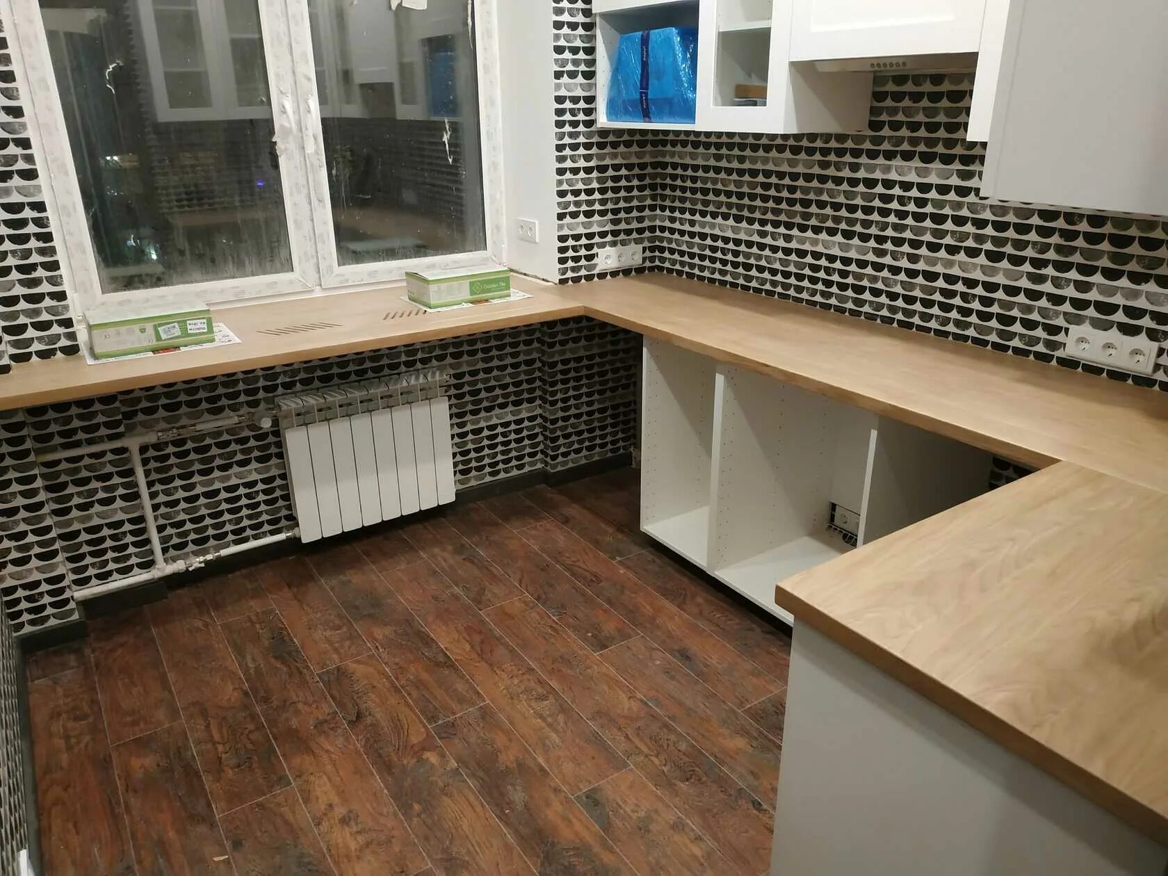 Кухня столешница подоконник дизайн фото Подоконник - столешница в кухне