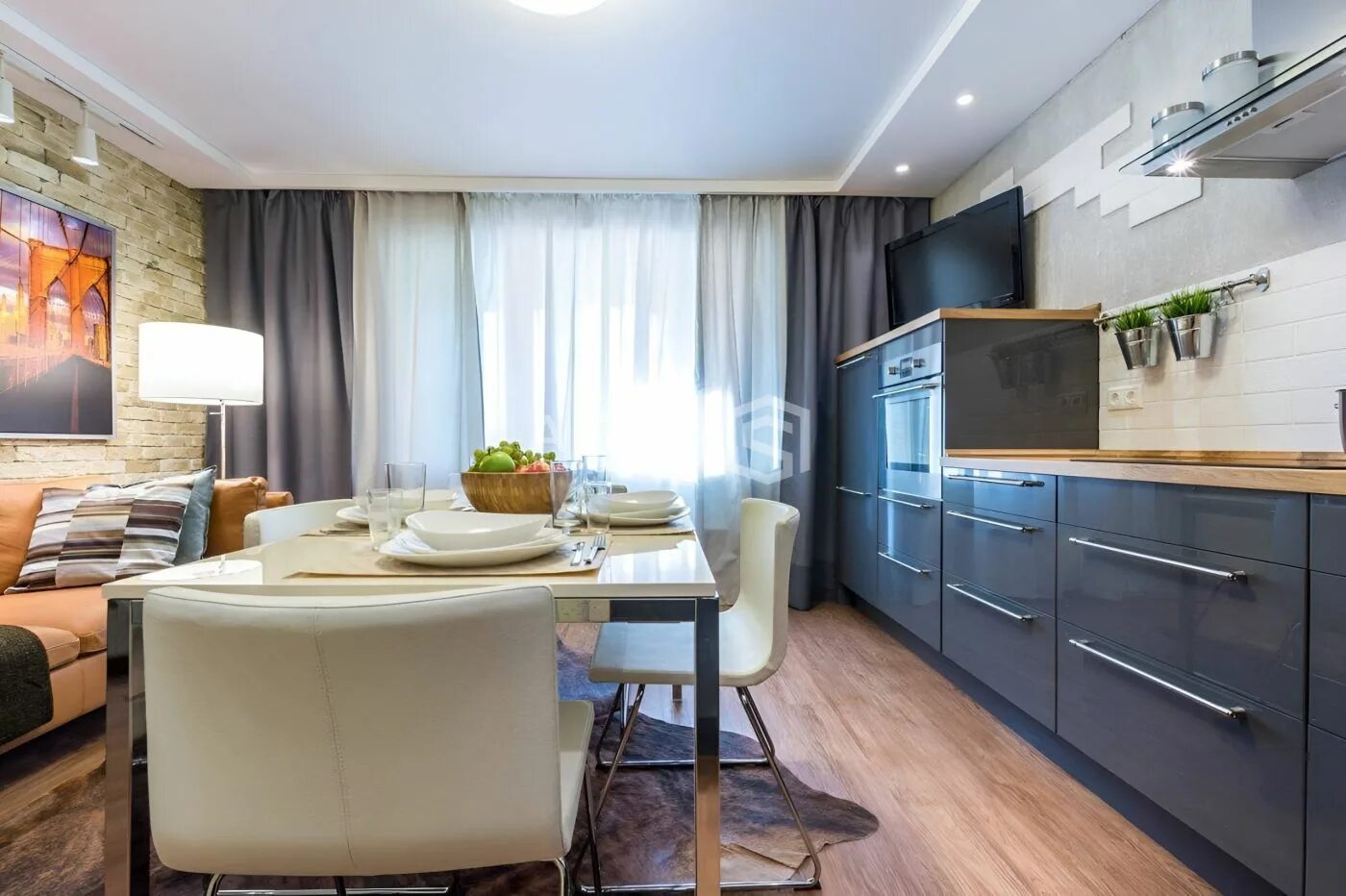 Кухня столовая 17 кв м дизайн фото Евро 2-ком.квартира в ЖК "Акварель"