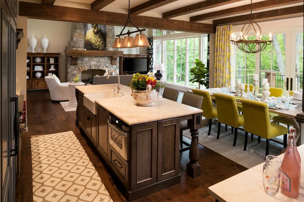 Кухня столовая фото интерьера New French Country - Классический - Кухня - Миннеаполис - от эксперта Kyle Hunt 