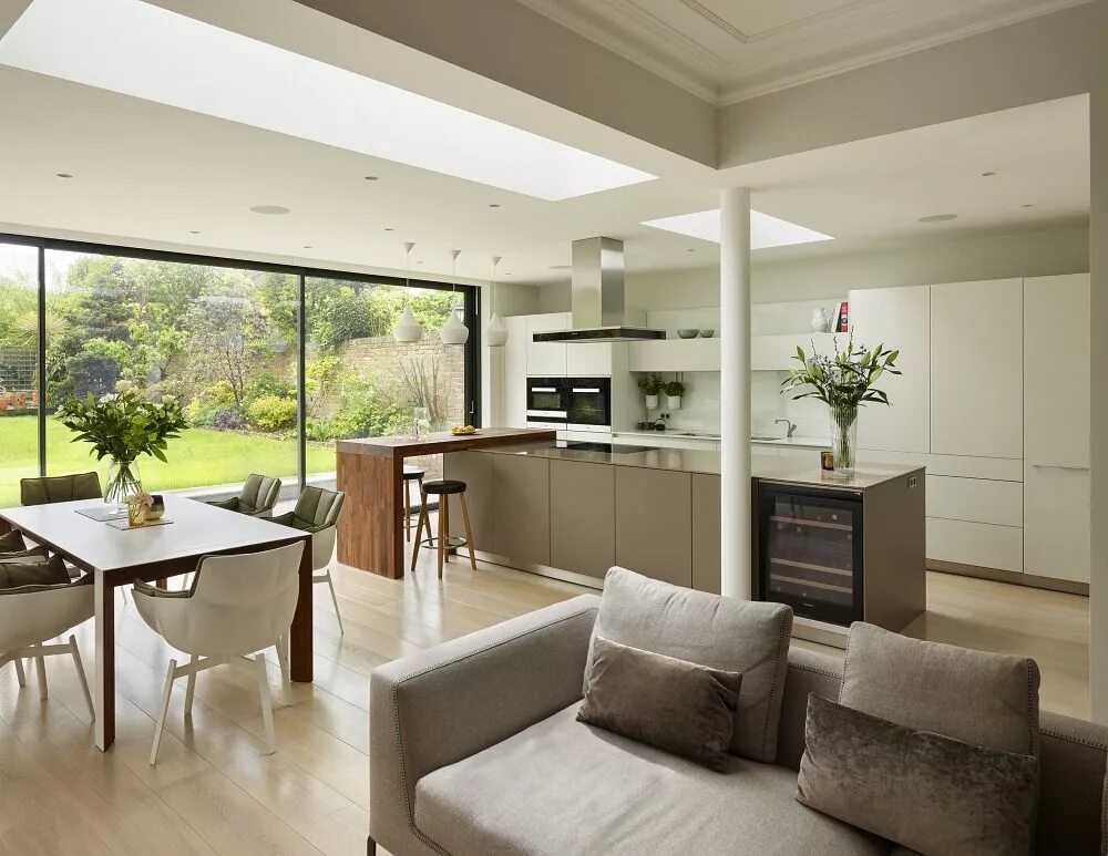 Кухня столовая гостиная планировка фото Kitchen Architecture bulthaup- Integrated family living Open plan kitchen diner,