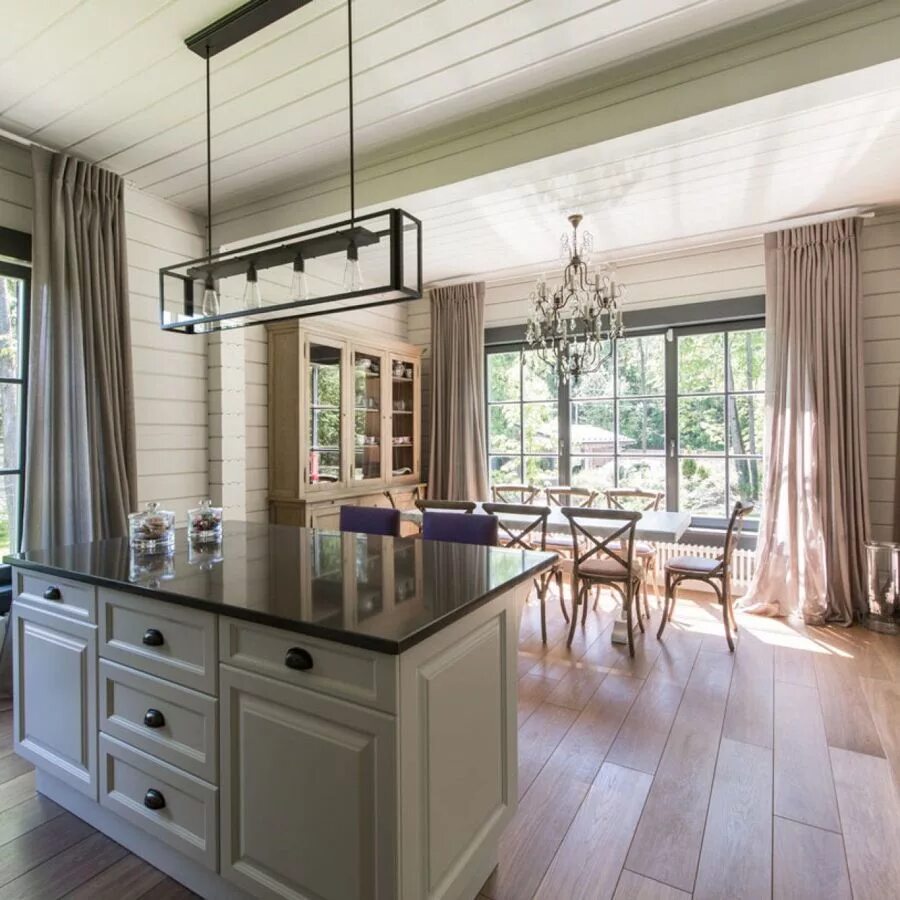 Кухня столовая в деревянном доме дизайн фото Фотогалерея дома Бекаль из клееного бруса