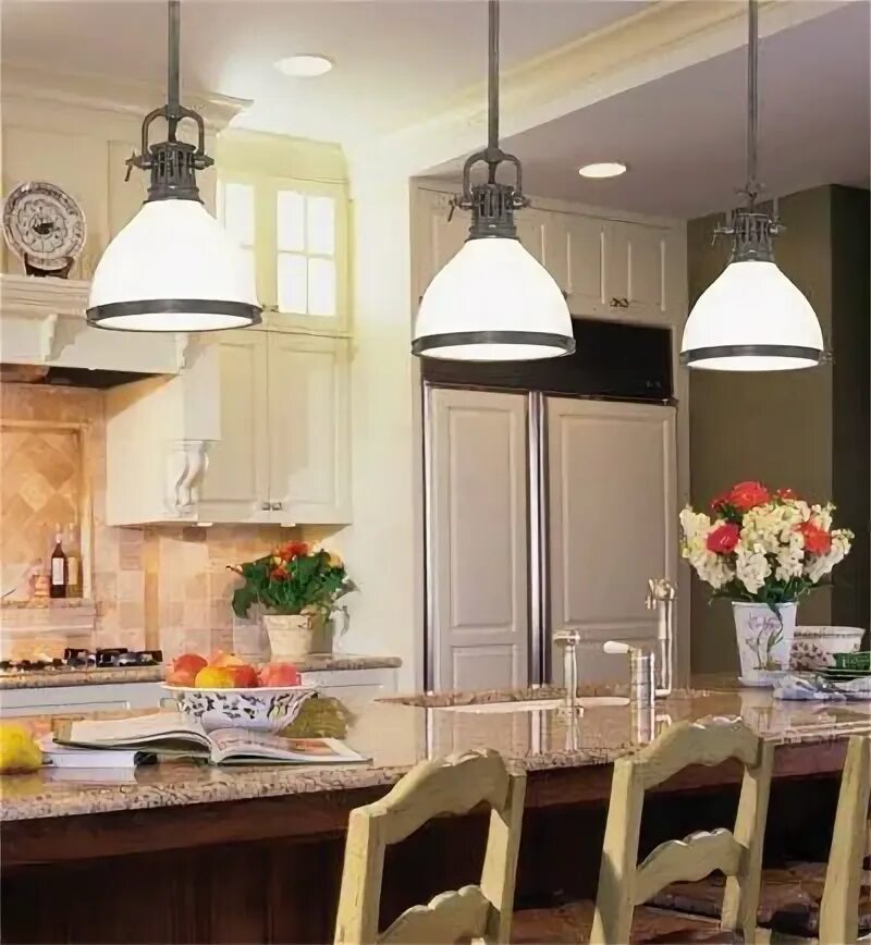 Кухня светильники интерьер фото Feature lighting over Island Lighting fixtures kitchen island, Kitchen island li