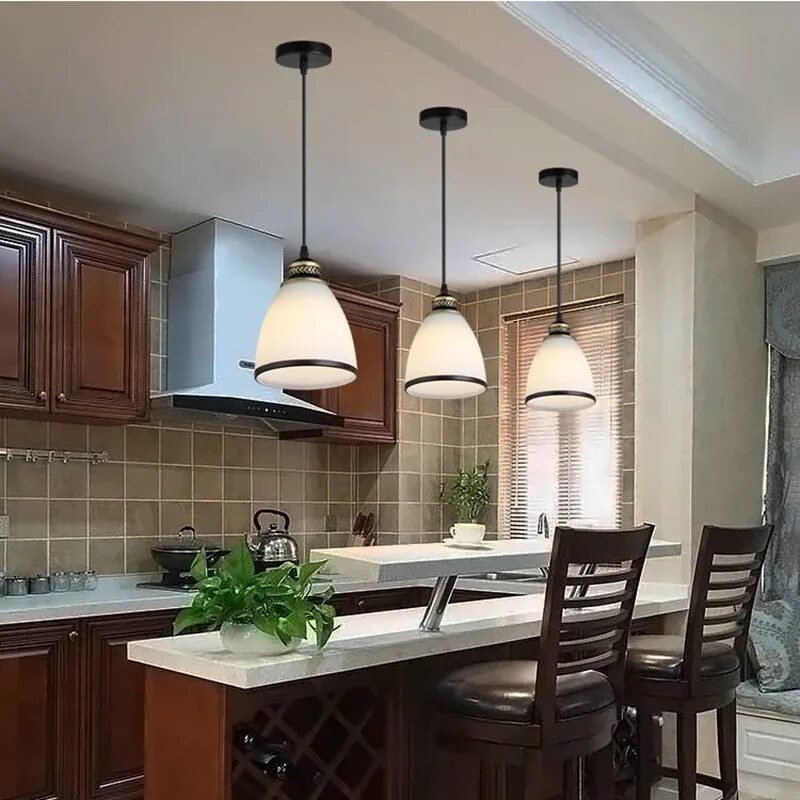 Кухня светильники над столом фото LukLoy современный минималистический комплект из 3 предметов, кухонный остров, с