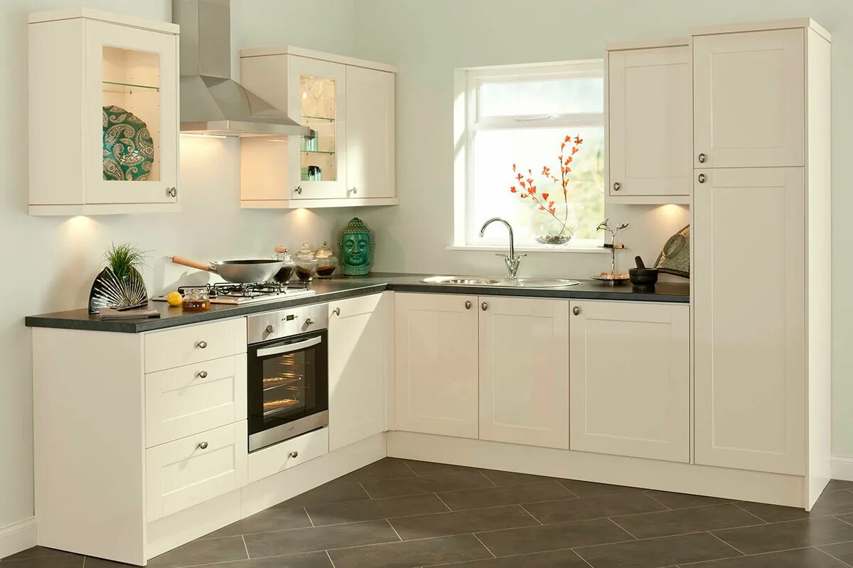 Кухня светлая мебель фото Маленькие кухни на заказ в Астрахани