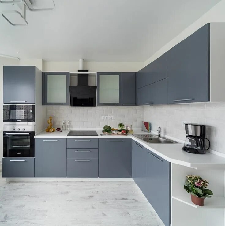 Кухня светло серого цвета фото Дизайнерские решения для серой кухни + самые удачные цветовые сочетания Серая ку