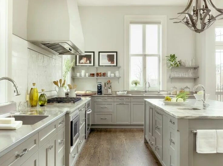 Кухня светло серого цвета фото gray kitchen transitional - Google Search Grey kitchen cabinets, Light grey kitc