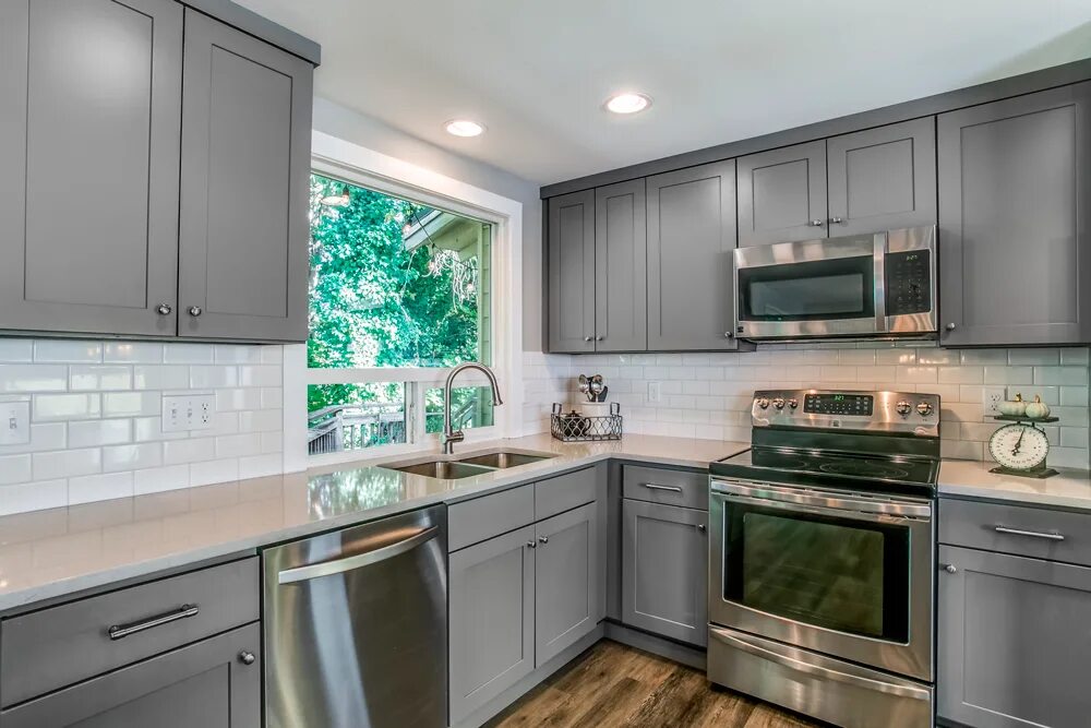 Кухня светло серого цвета фото Как подобрать цвет для кухни? - полезные советы от Антарес