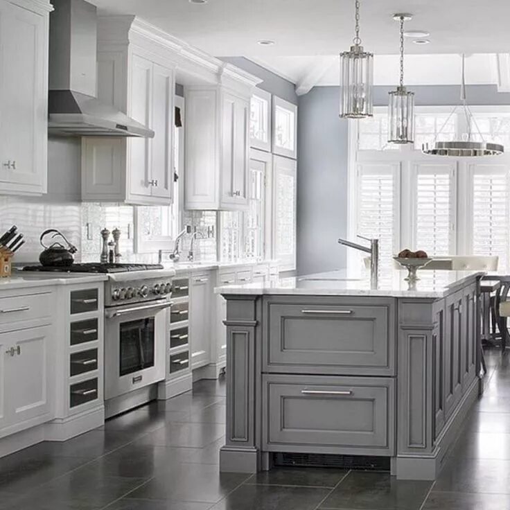 Кухня светло серого цвета в интерьере 37+ Cool Grey White Kitchens Design Ideas Grey kitchen designs, White kitchen de