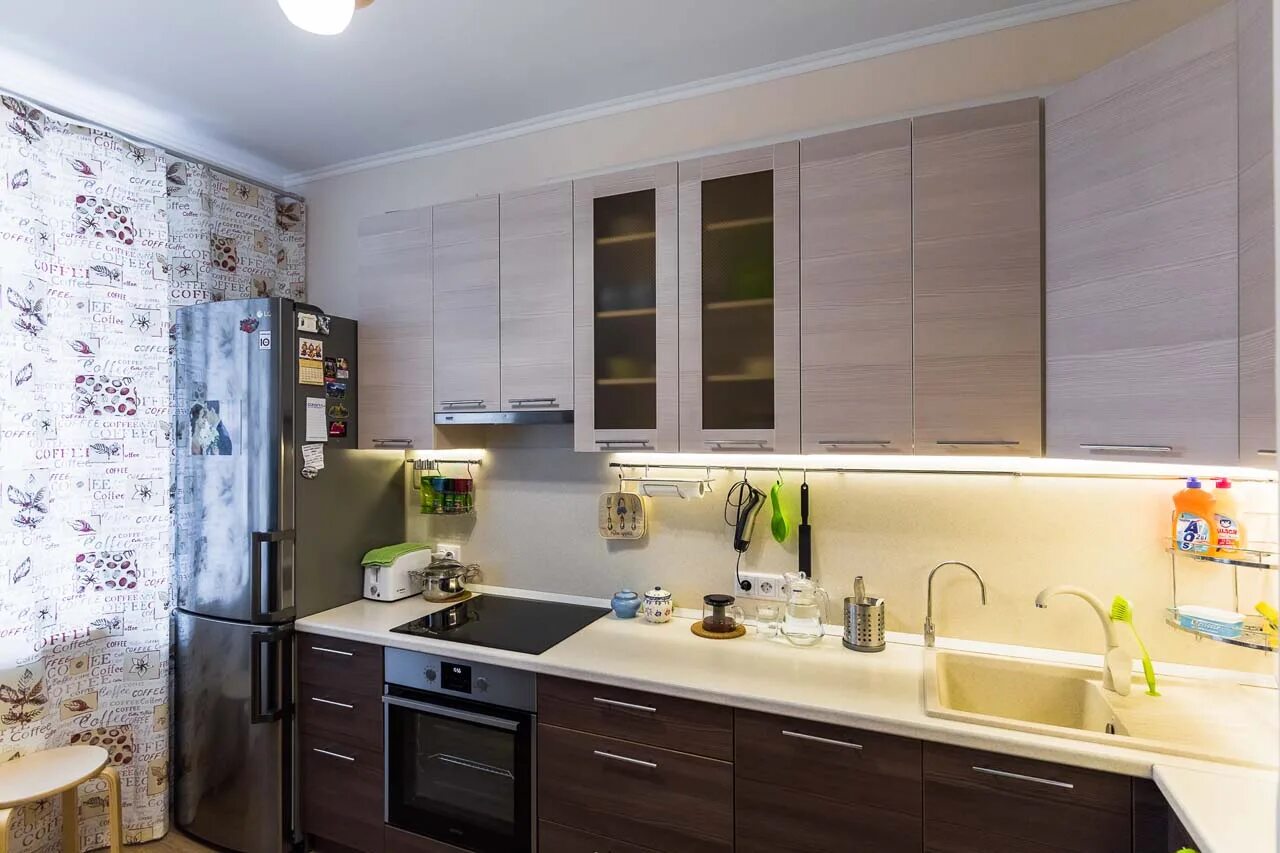 Кухня светлый верх темный низ в интерьере Кухня темный низ светлый верх: примеры интерьера и фото дизайна гарнитура