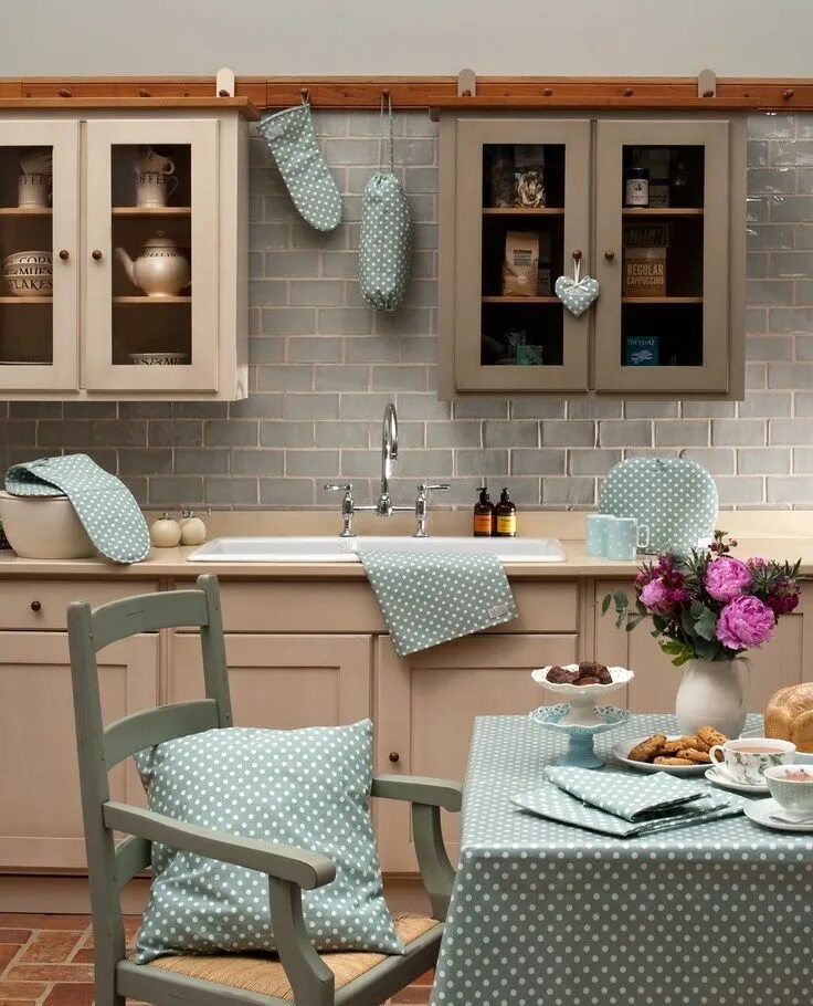 Кухня своими руками идеи дизайна фото Pin by Orxan Ismailov on Home Decor Ideas Kitchen style, Duck egg blue kitchen, 