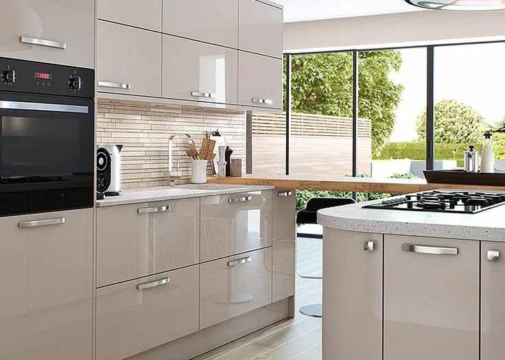 Кухня цвет кашемир матовая фото в интерьере Cosdon Gloss Savanna & Foundry Charcoal Handleless Kitchen Range FI Kitchens Kit
