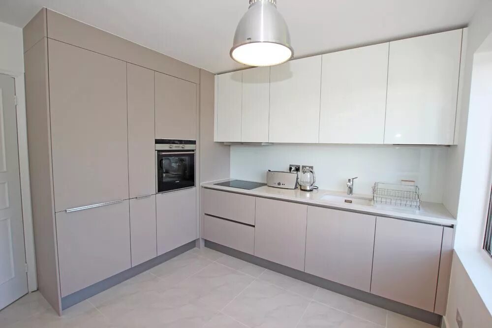 Кухня цвет кашемир матовая фото в интерьере kitchen Kitchen interior design decor, Interior design kitchen contemporary, Int