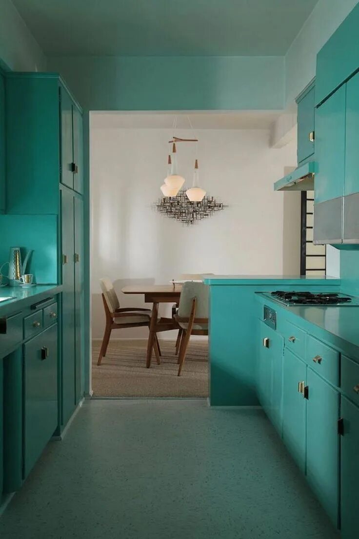 Кухня цвет морской волны фото These days kitchen décor comes in all colors, sizes and eras. The newest trend i