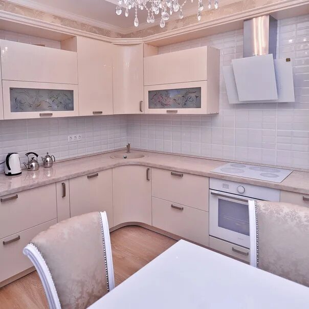 Кухня цвет пудра матовая фото в интерьере Цвет пыльной розы ("Пепел роза") имеет множество оттенков. Самый простой из них 