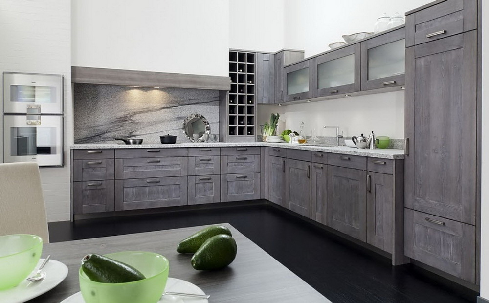 Кухня цвет серое дерево фото Новые идеи в дизайне серой кухни - самый практичный цвет Cocina gris, Gabinetes 