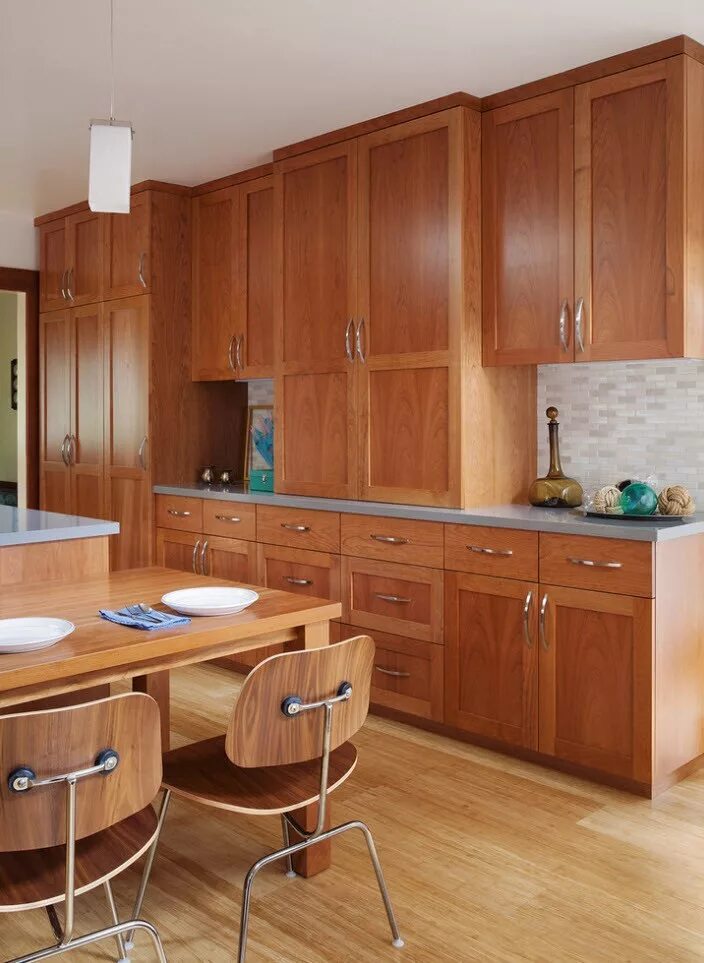 Кухня цвета дерева в интерьере Кухня цвета дерева в интерьере: найдено 90 изображений