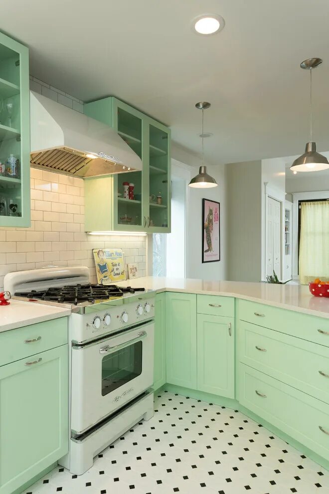 Кухня цвета мяты в интерьере фото Retro Kitchen Remodel in Humboldt Park Chicago - Классический - Кухня - Чикаго -