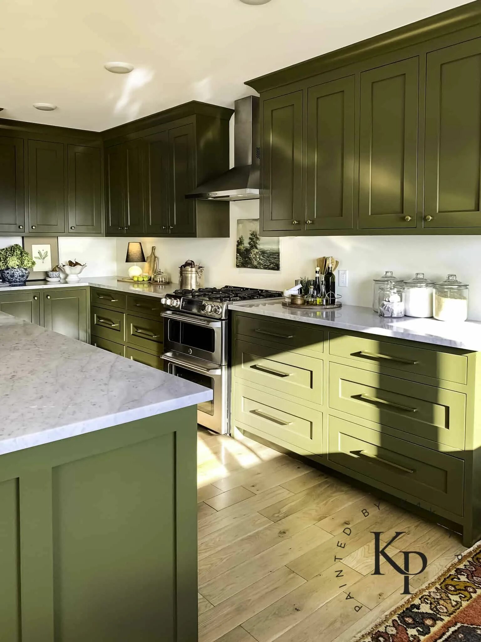 Кухня цвета оливы в интерьере фото My Brand New Olive Green Kitchen Cabinets Olive green kitchen, Green kitchen cab