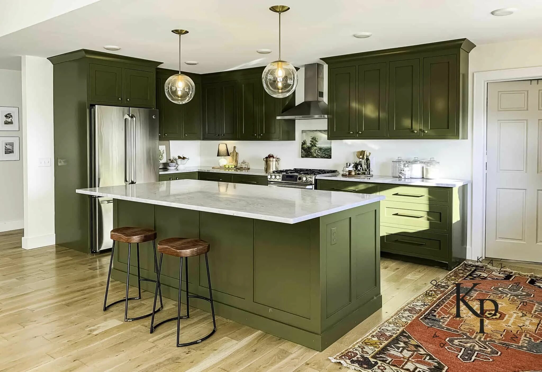 Кухня цвета оливы в интерьере фото My Brand New Olive Green Kitchen Cabinets Olive green kitchen, Green kitchen cab