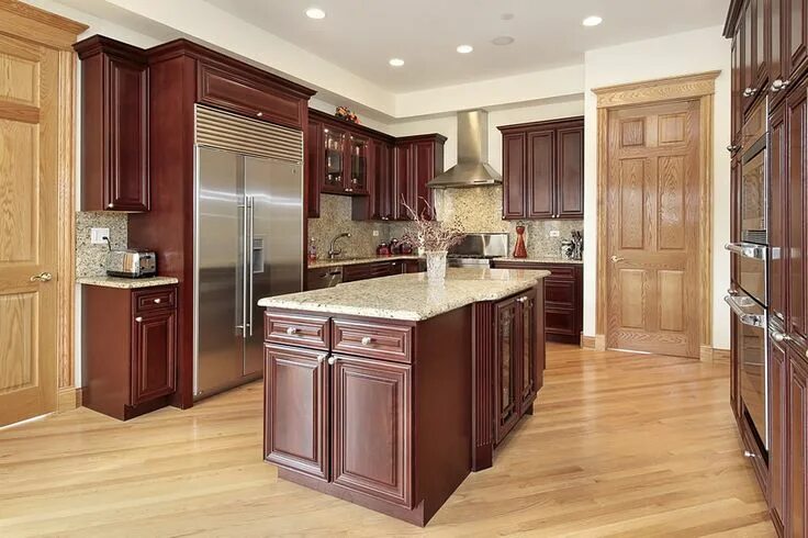 Кухня цвета орех в интерьере фото Luxury Kitchen Ideas (Counters, Backsplash & Cabinets) Cherry wood kitchens, Che