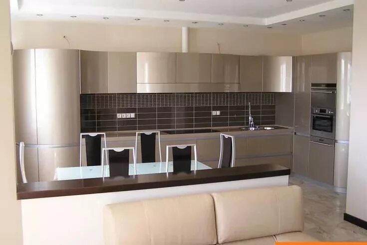 Кухня цвета шампань в интерьере фото Кухня цвета шампань в интерьере фото: 11 тыс изображений найдено в Яндекс.Картин