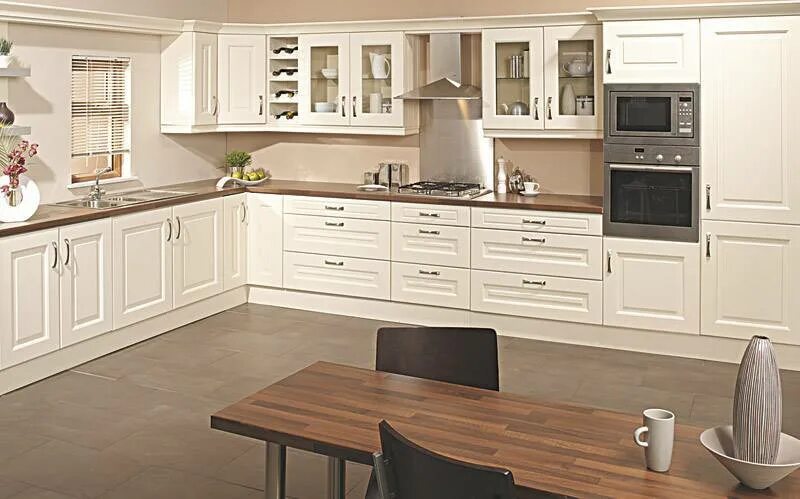 Кухня цвета слоновая кость фото Фартук для белой кухни (101 фото): кухонный фартук для черно-белой и красно-бело