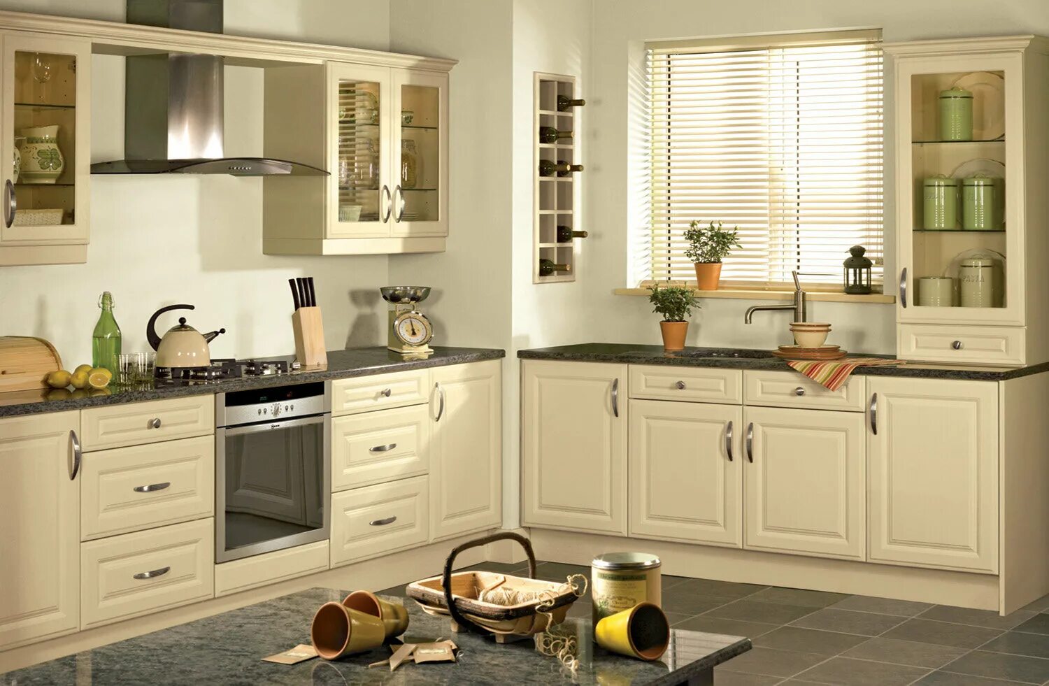 Кухня цвета ваниль в интерьере фото Светлая кухня сочетание цветов: найдено 90 изображений