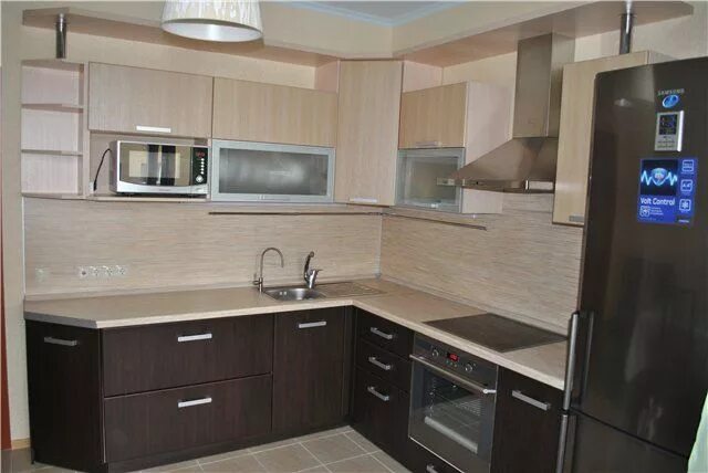 Кухня темный низ и светлый верх фото Кухни фото светло темные Home, Kitchen, Decor