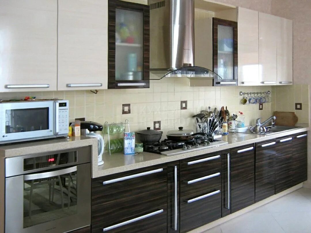 Кухня темный низ и светлый верх фото Кухня Ринат - купить в Москве, цена от 138600 руб., фото, отзывы