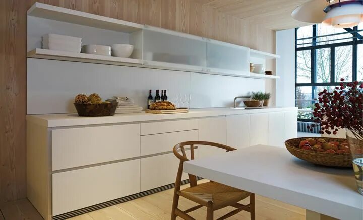 Кухня угловая без навесных шкафов фото Kitchen Showrooms! Dinesen & bulthaup showrooms " Retail Design Blog Kitchen mod