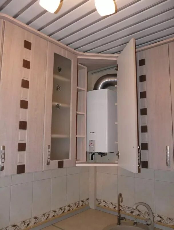 Кухня угловая фото дизайн с котлом Установка газовой колонки tel. 8 (812) 642-41-10 Сантехник на дом в СПб Santehni