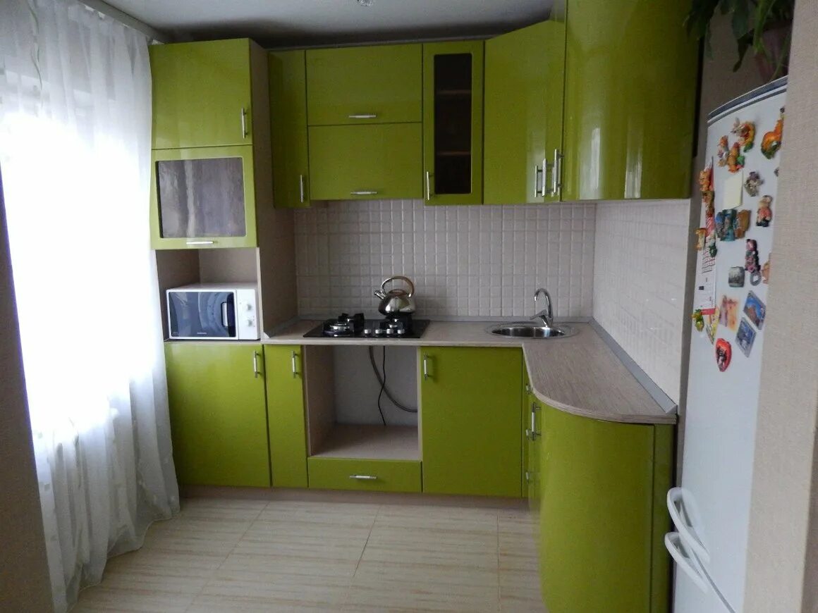 Кухня угловая хрущевка фото 5 кв Кухонный гарнитур для маленькой кухни в хрущевке - CormanStroy.ru