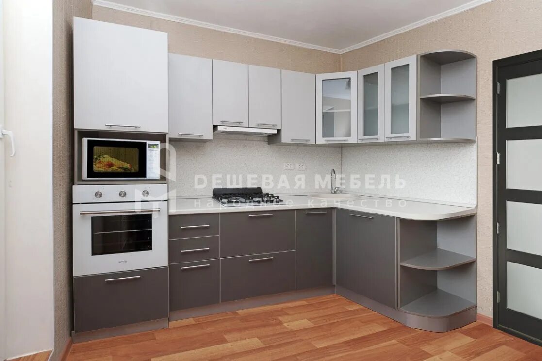 Кухня угловая проекты фото дизайн кухни Кухонный гарнитур с фасадами из глянцевого пластика серого цвета