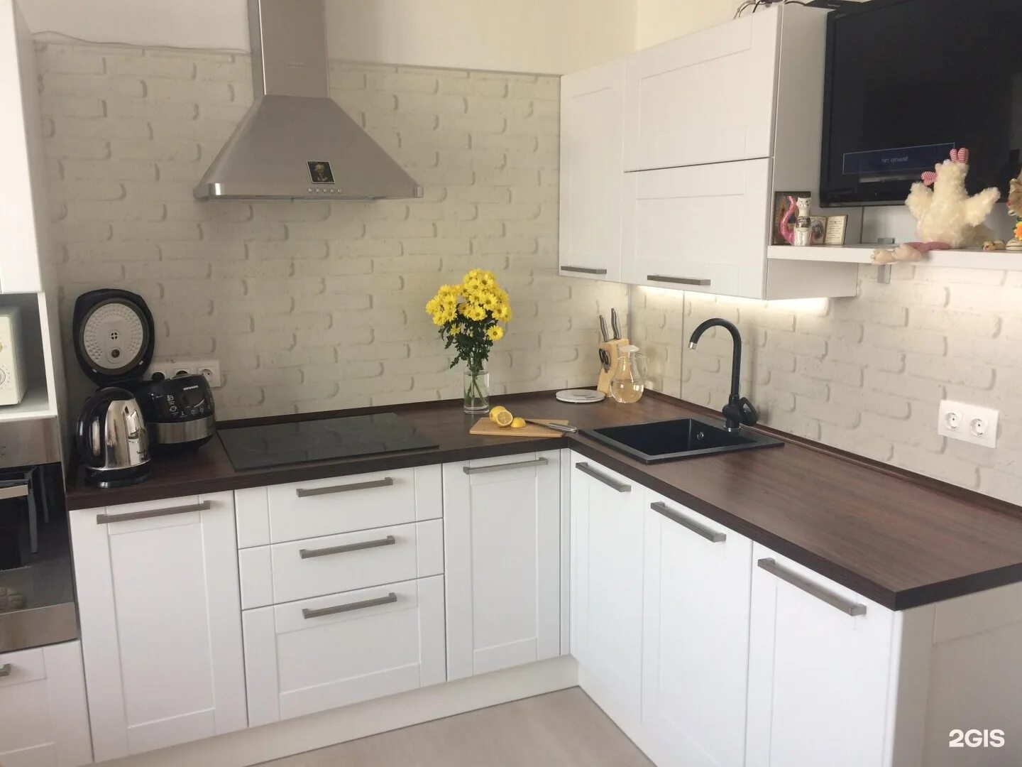 Кухонька екатеринбург фото Любимая кухня, сеть салонов, ЭМА, Верх-Исетский бульвар, 13, Екатеринбург - 2ГИС