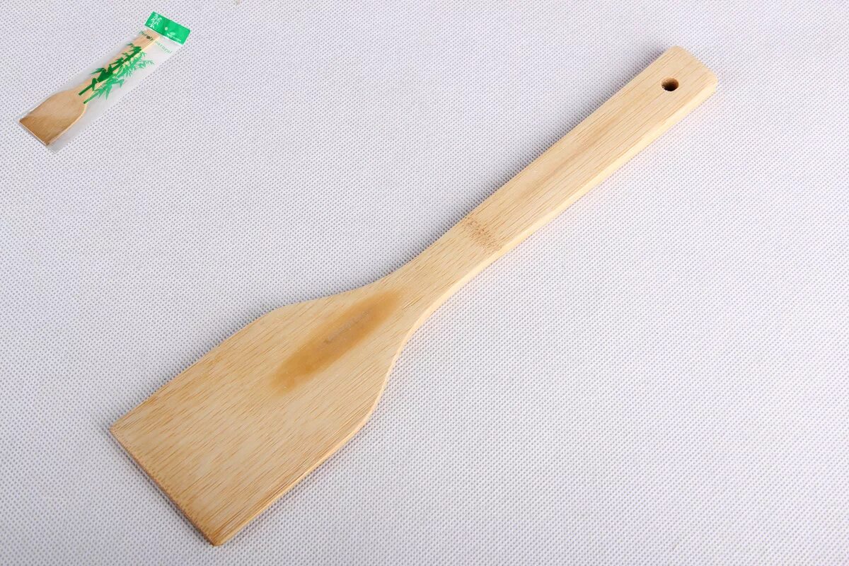 Кухонная лопатка фото Лопатка бамбуковая 30см классическая 4605 КОРАЛЛ