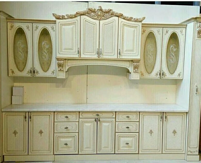 Кухонная мебель в грозном фото и цены Кухня - купить, цена 90 000 руб., продано 27 октября 2017 - Кухонные гарнитуры