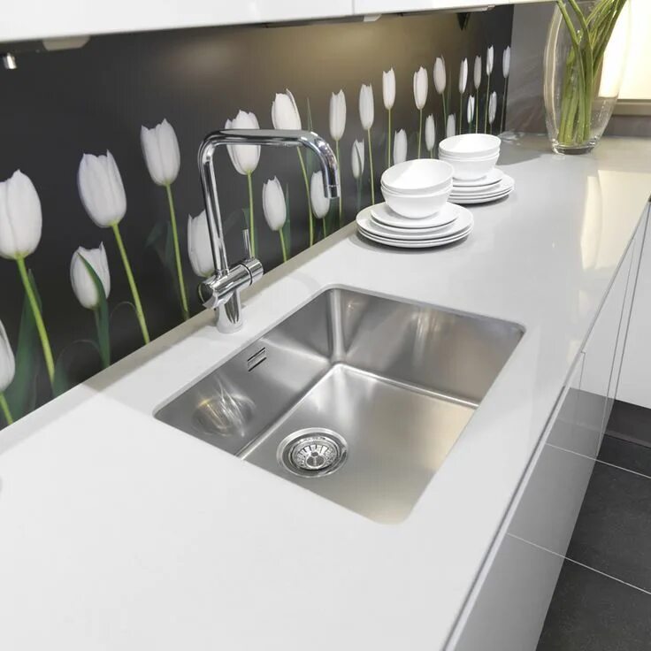 Кухонная мойка в интерьере кухни Reginox Kansas 50x40 Single Bowl Sink - Sinks-Taps.com Single bowl kitchen sink,