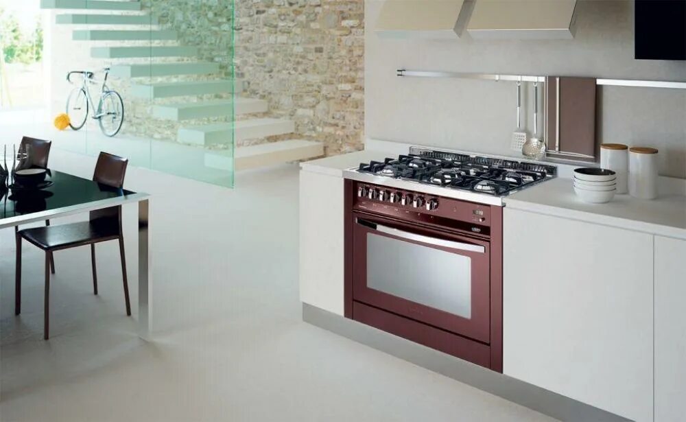 Кухонная плита в интерьере Цена на Lofra PRG96MFT/C - 325000 руб в Москве, купить с бесплатной доставкой ва