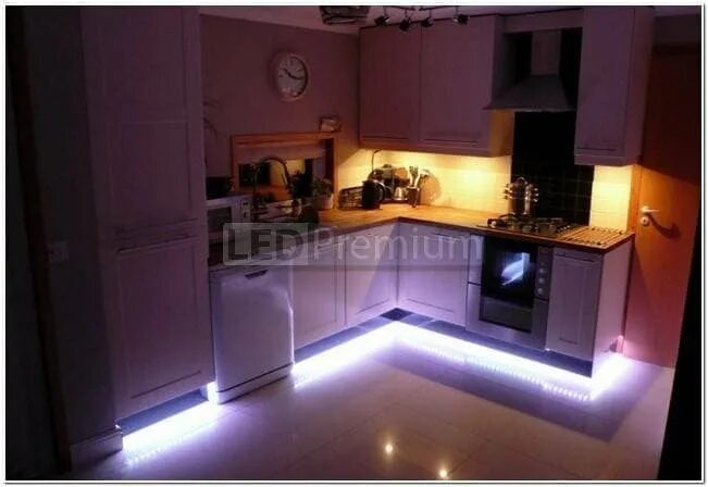 Кухонная подсветка фото Светодиодный профиль (LED), Накладной алюминиевый профиль AN-P31552 18х10mm - ку