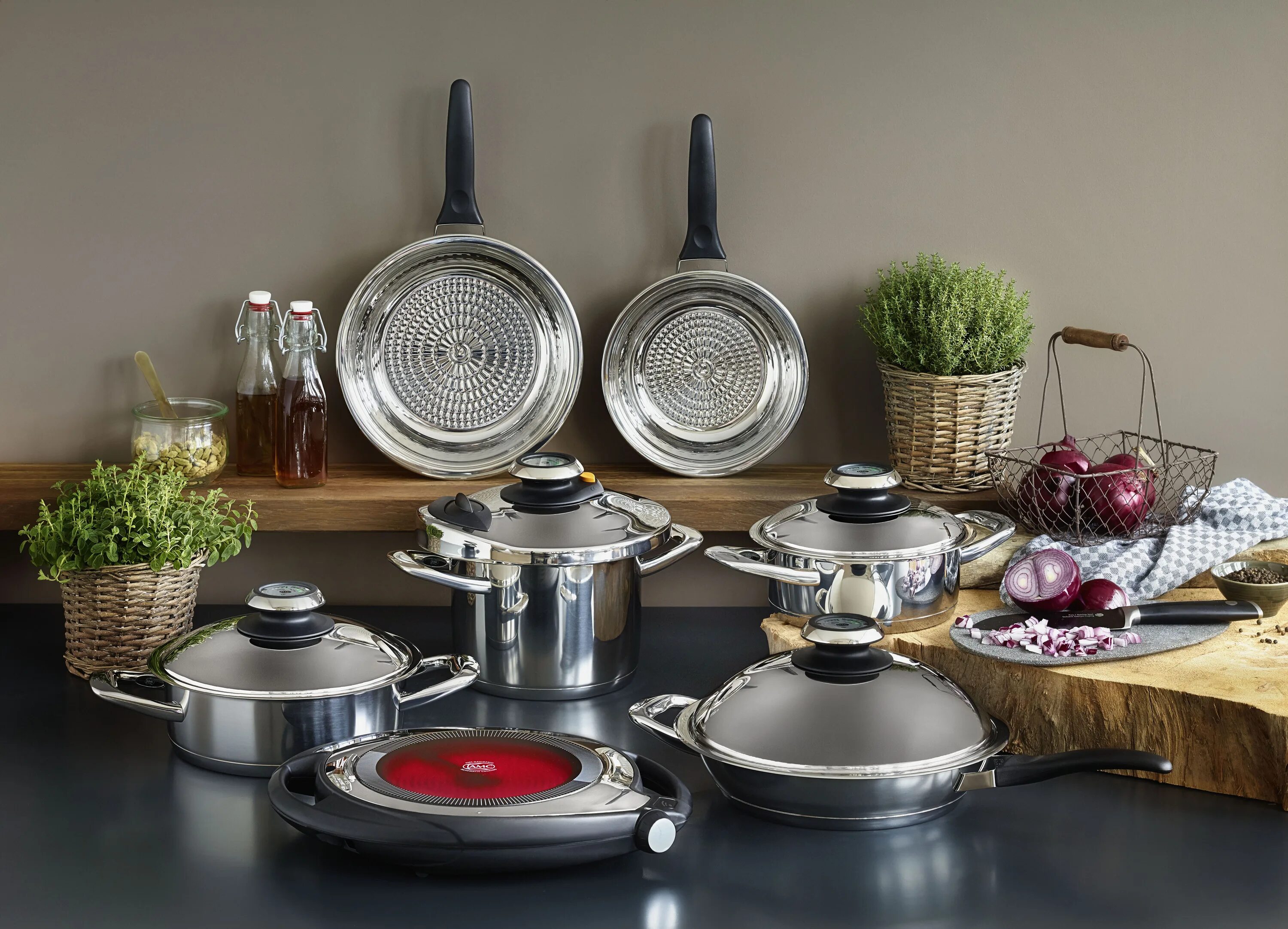 Кухонная посуда фото и названия АМС - немецкая посуда и технологии, магазин посуды, Новый Уренгой, район Северна