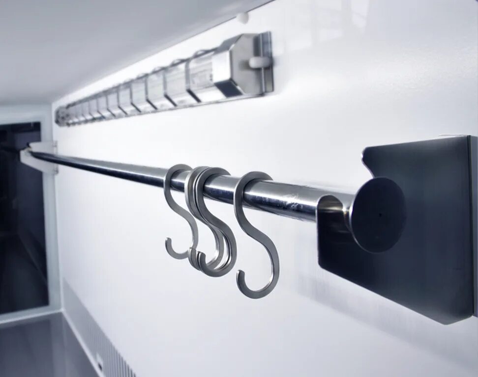 Кухонная штанга с крючками фото Бокс биологической безопасности БМБ-II-"Ламинар-С"-1,5 NEOTERIC