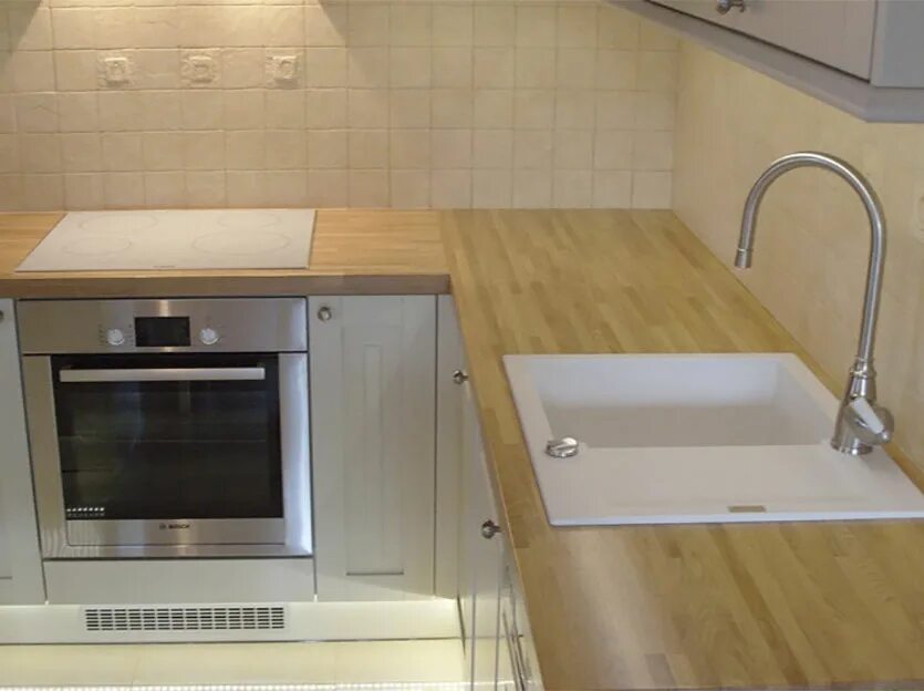 Кухонная столешница лиственница фото Галерея - Деревянные кухонные столешницы - Столярная мастерская "Кивери"