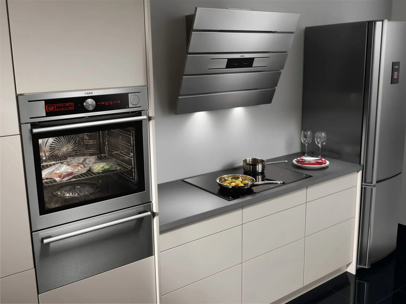 Кухонная техника фото Встраиваемая духовка в шкаф - 80 фото