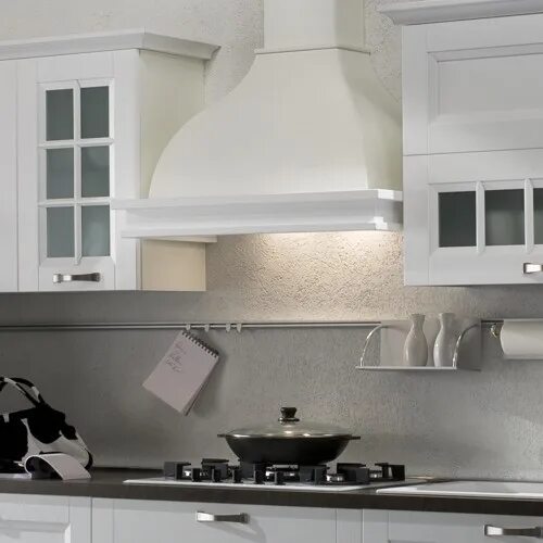 Кухонная вытяжка в интерьере кухни Futuro Futuro 36" Massachusetts Wall Range Hood Range hood, Wall mount range hoo