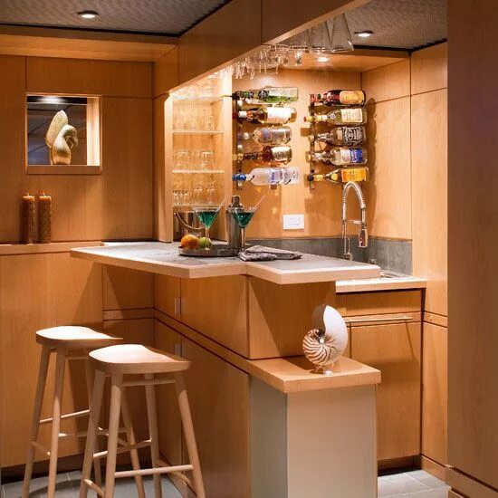 Кухонные бары фото Make the Most of a Small Kitchen! Diseños de bar de sótano, Bar en casa, Plans d