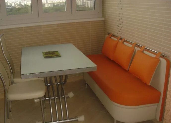 Кухонные диванчики прямые для маленькой кухни фото Маленький диванчик для кухни