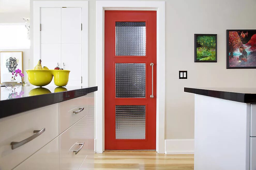 Кухонные двери фото Дверь для кухни: рекомендации по выбору (40 фото): легкие складные кухонные моде