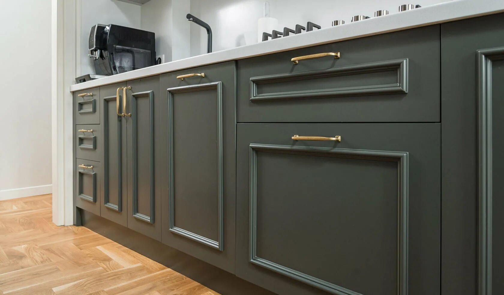 Кухонные фасады фото Крашенная кухня